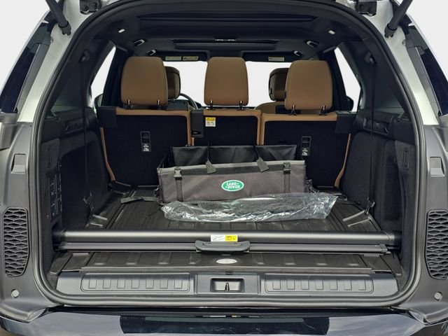 2026 Land Rover Discovery Dynamic SE - Photo 10