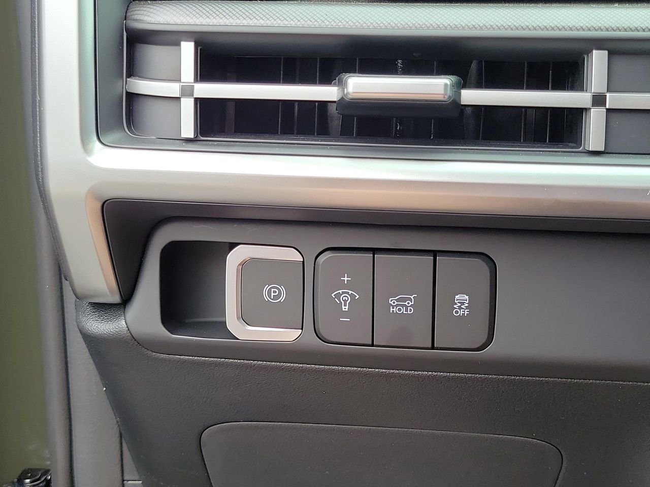 New 2026 Rockwood Green Hyundai SEL image 11