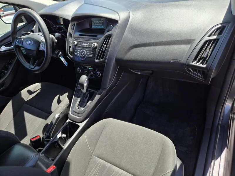 Used 2017 MAGNETIC Ford SE image 13