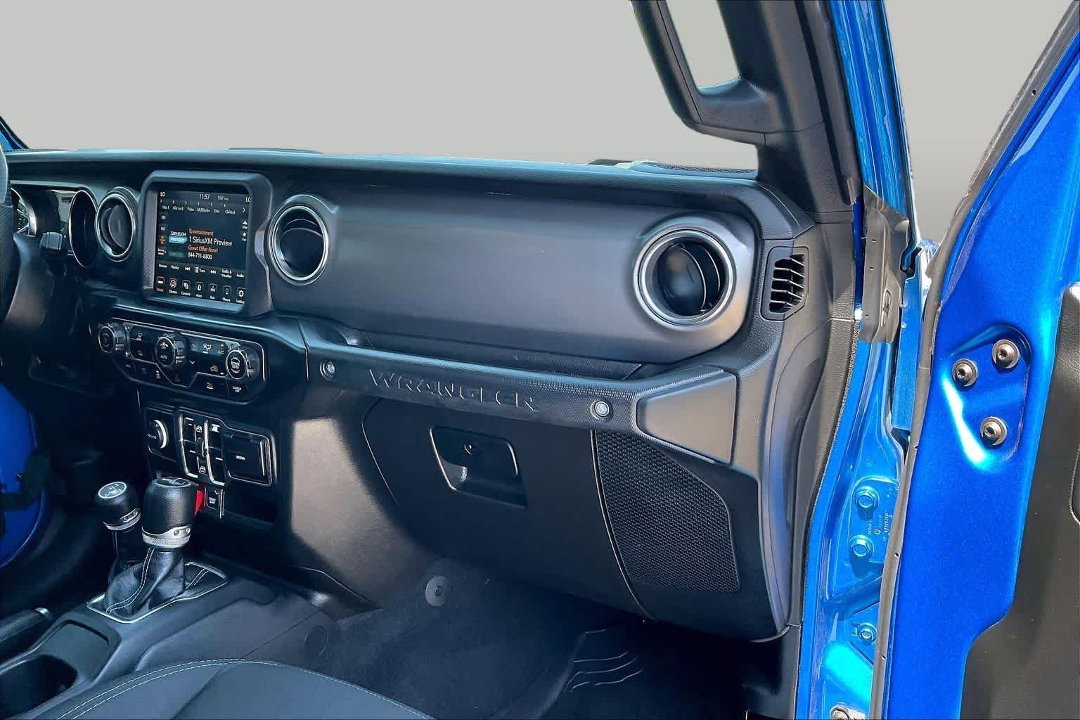 Used 2023 Hydro Blue Pearlcoat Jeep Rubicon image 18