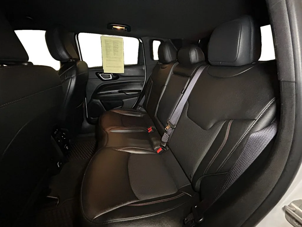 Used 2025 Bright White Jeep Trailhawk image 13