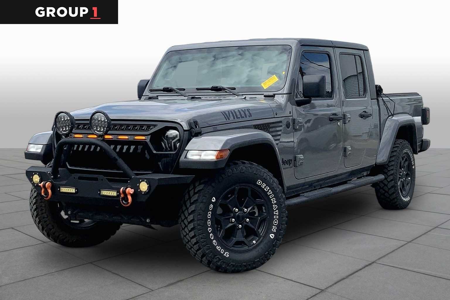 Pre-Owned 2021 Jeep Gladiator Willys
