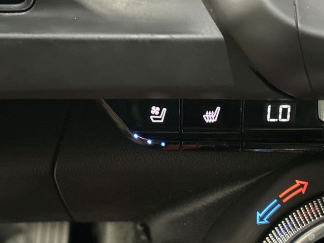 Used 2022 White Chevrolet SS image 34