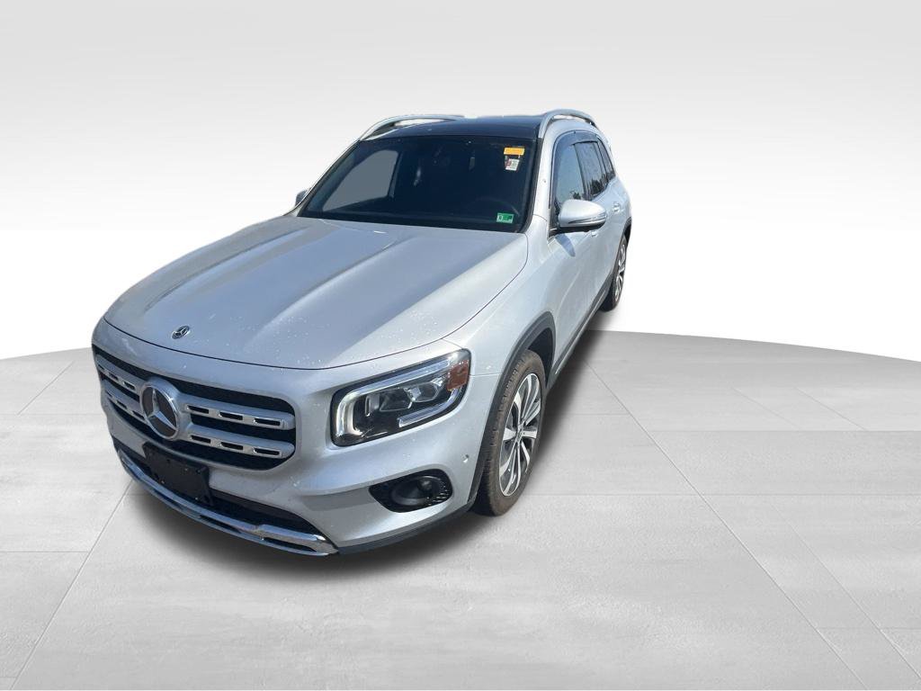 Used 2020 Silver Mercedes-Benz GLB 250 image 28