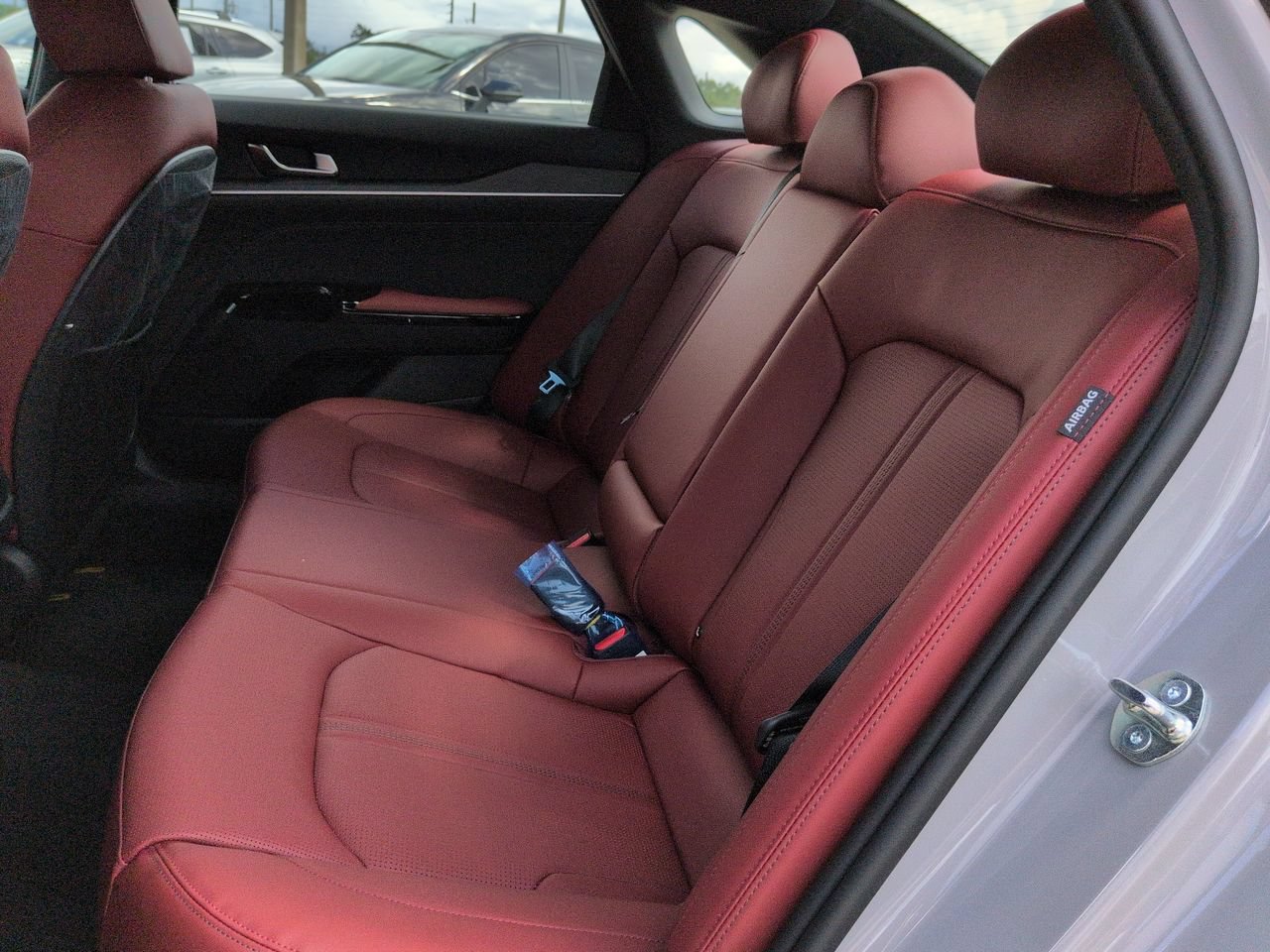 New 2027 Wolf Gray Kia GT-Line image 15