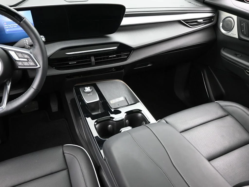 Certified Used 2025 Red Buick Avenir image 23