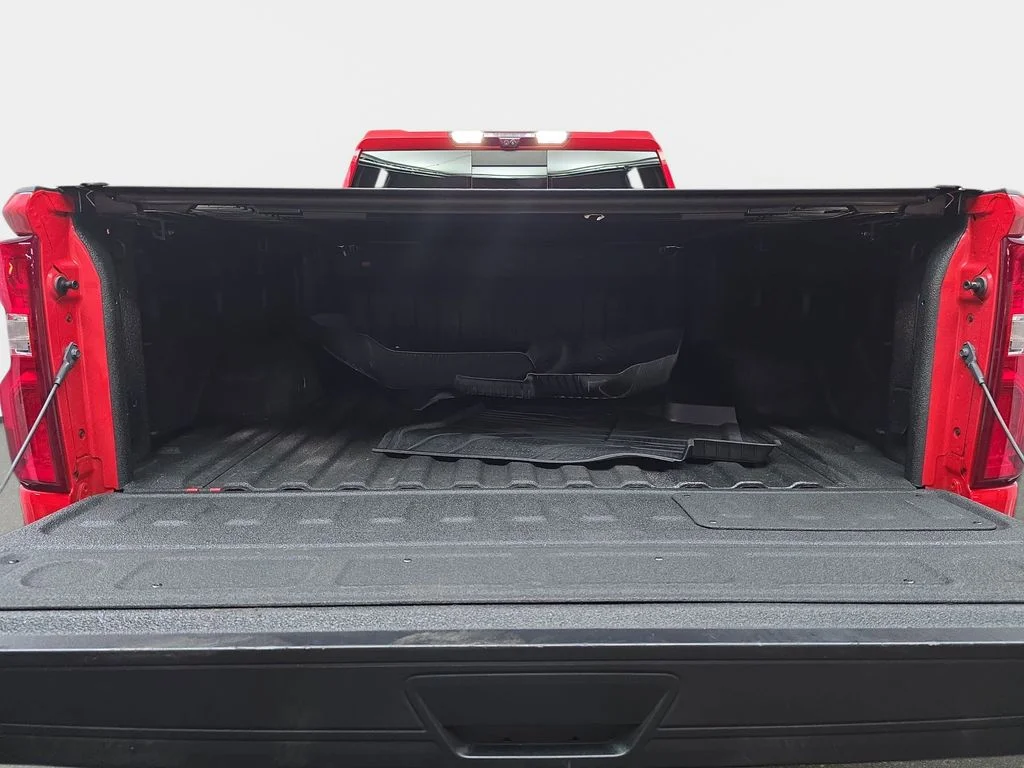 Used 2021 Red Hot Chevrolet LTZ image 14