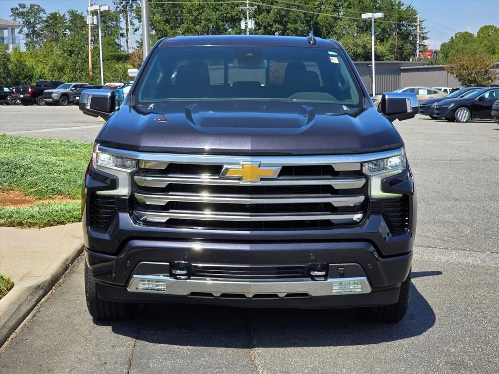 Used 2023 Gray Chevrolet High Country image 20