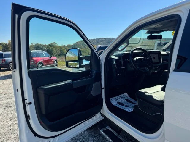 Used 2024 White Ford Lariat image 12