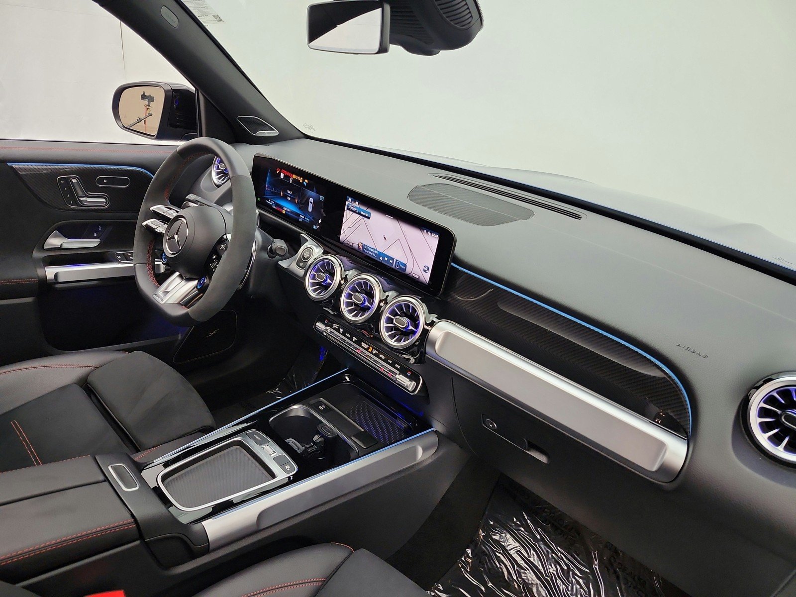 Used 2025 Starling Blue Metallic Mercedes-Benz AMG® GLB 35 4MATIC SUV image 19