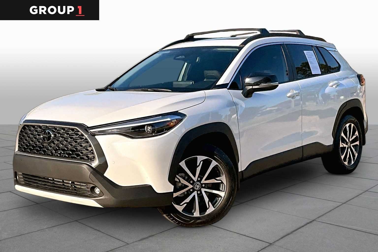 2025 Toyota Corolla Cross XLE