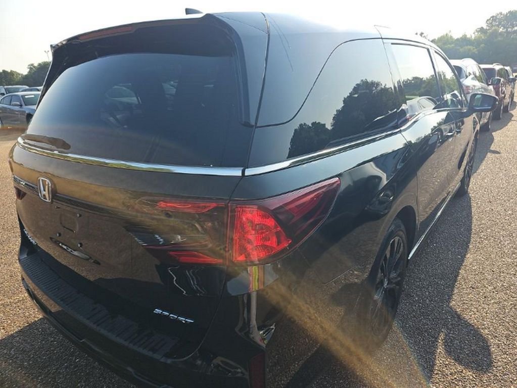 Used 2025 Black Honda Sport-L image 4
