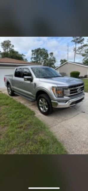 Used 2021 Silver Ford Lariat image 1