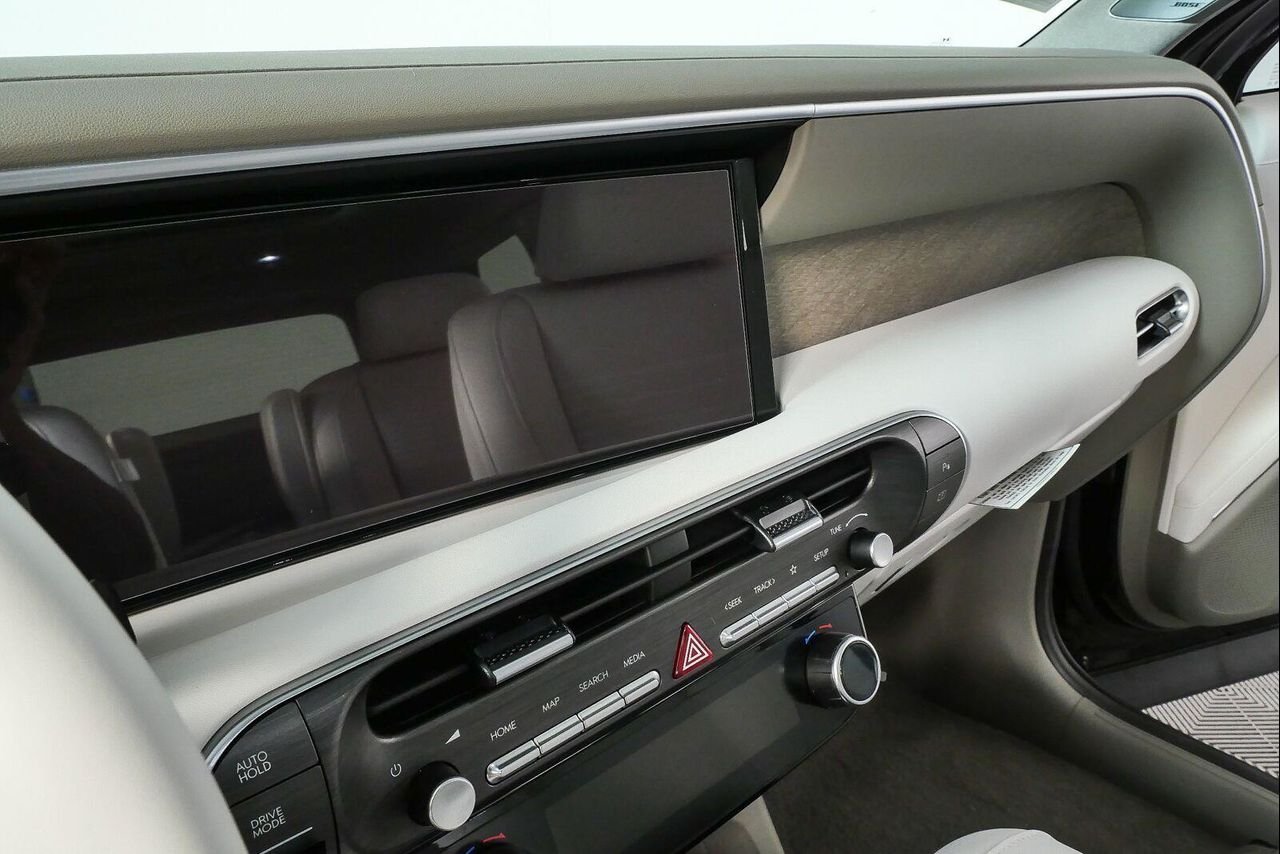 New 2026 Abyss Black Pearl Hyundai Limited FWD image 50