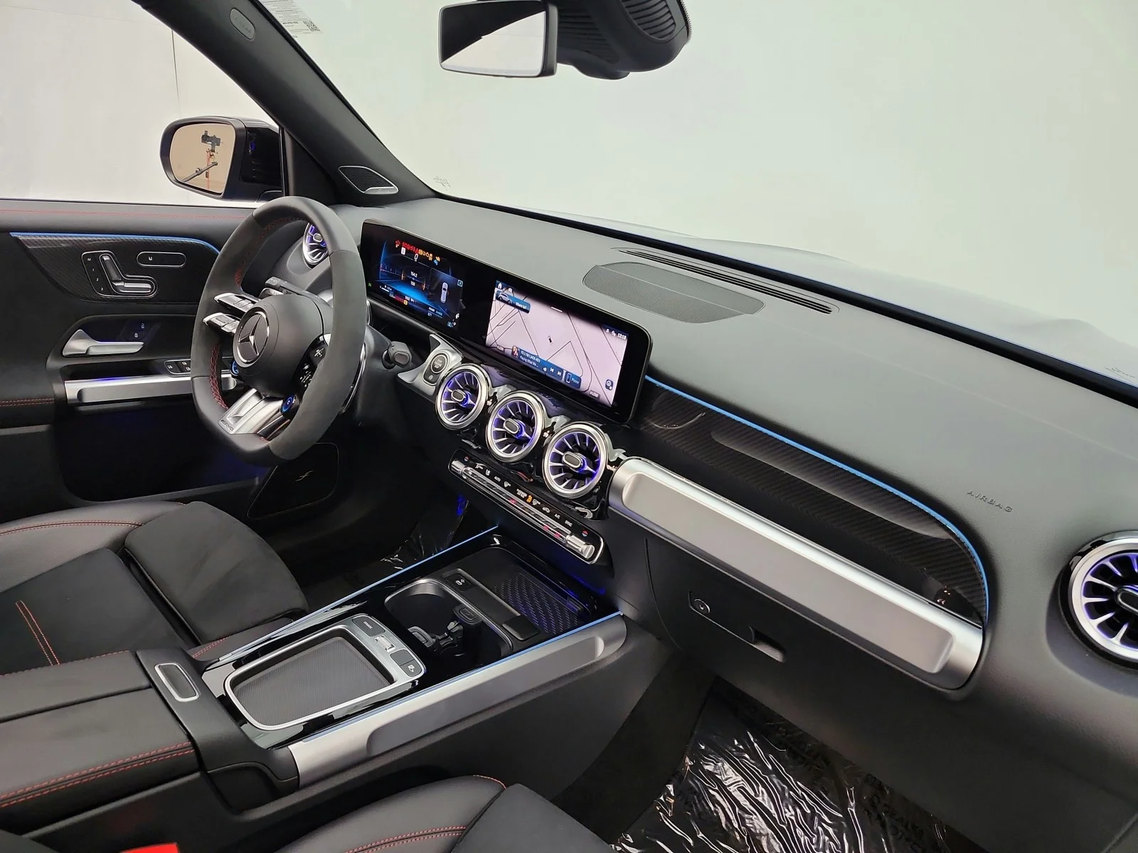 Used 2025 Starling Blue Metallic Mercedes-Benz AMG® GLB 35 4MATIC SUV image 19