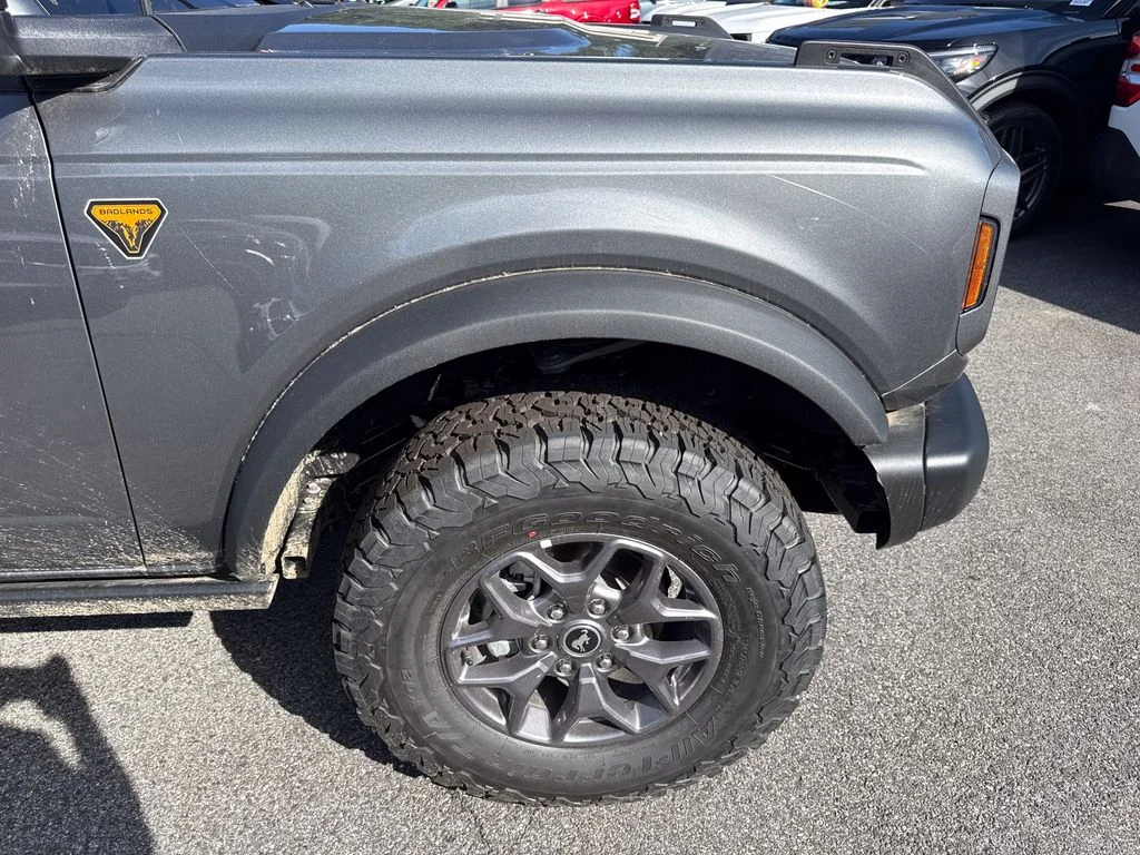 New 2025 Gray Ford Badlands image 10