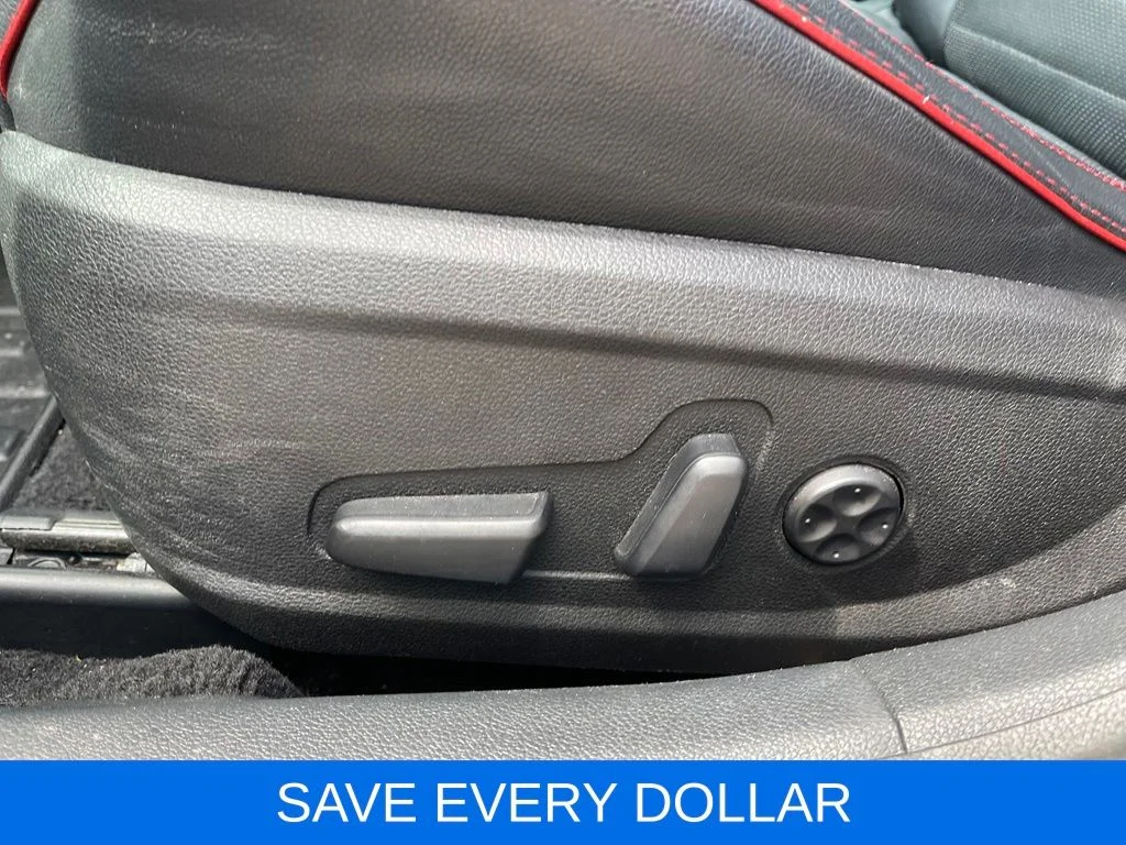 Used 2019 Black Kia SX image 21