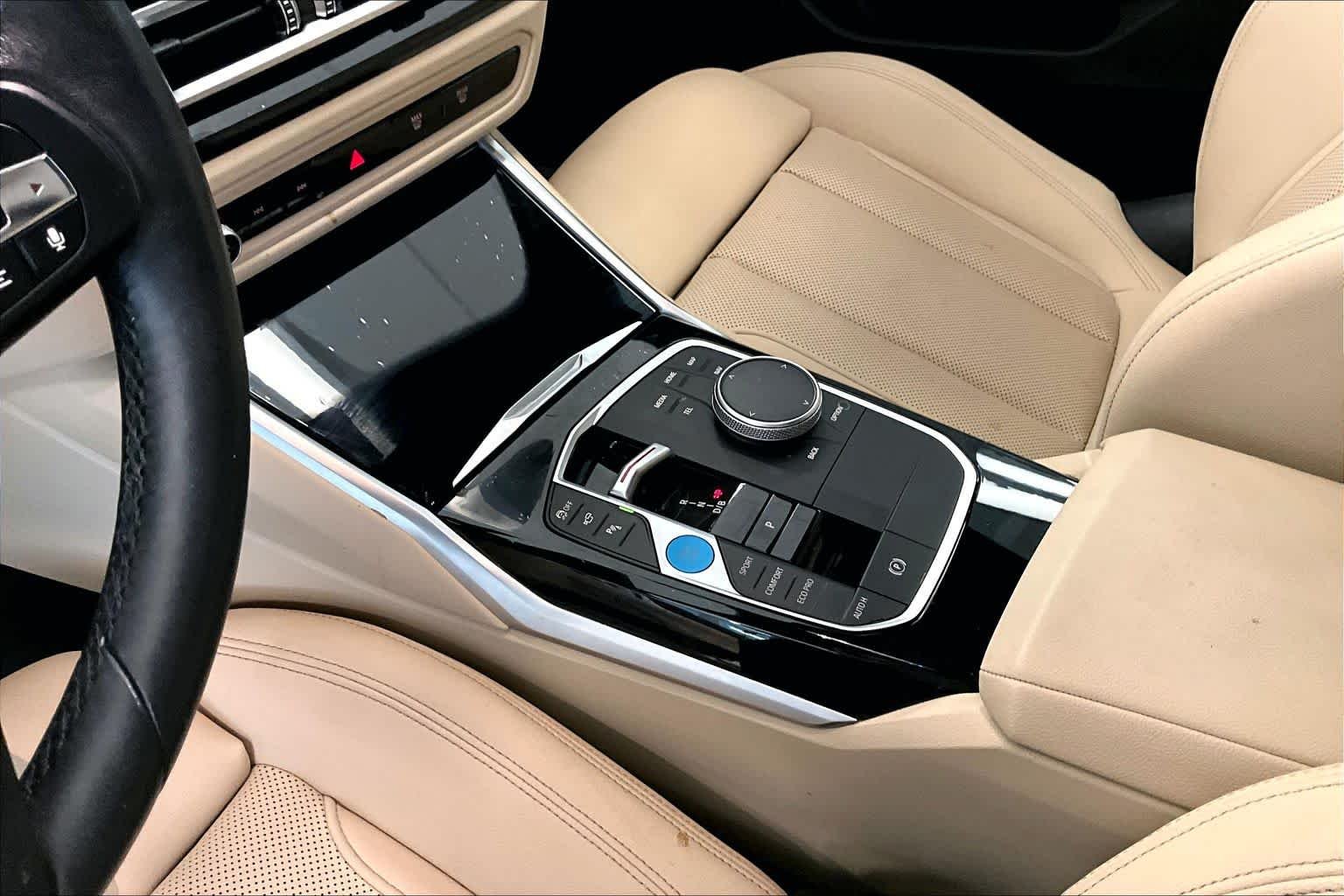 Used 2023 Mineral White Metallic BMW eDrive40 image 15