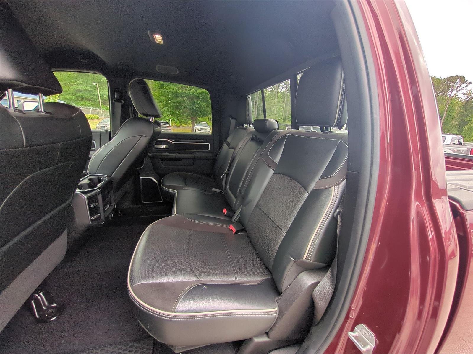 Used 2022 Delmonico Red Pearlcoat Ram Laramie image 33