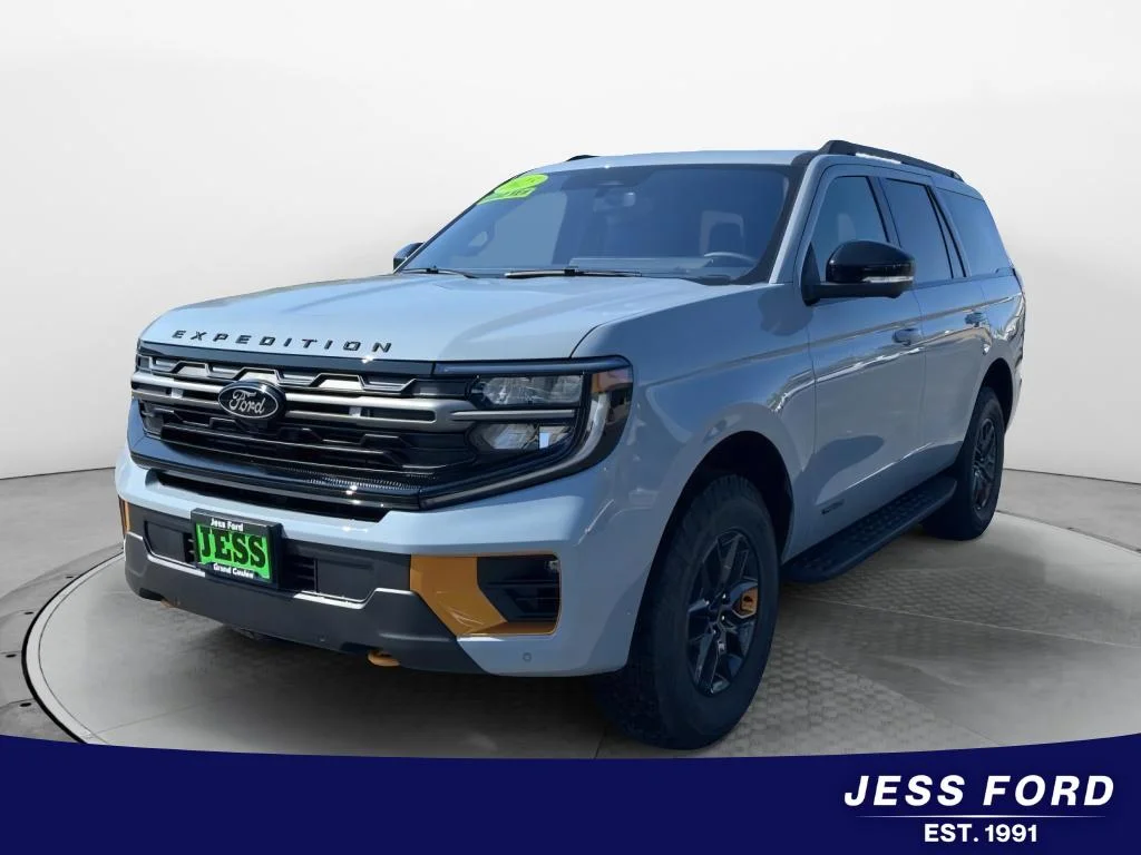 2025 Ford Expedition Tremor 4x4's photo