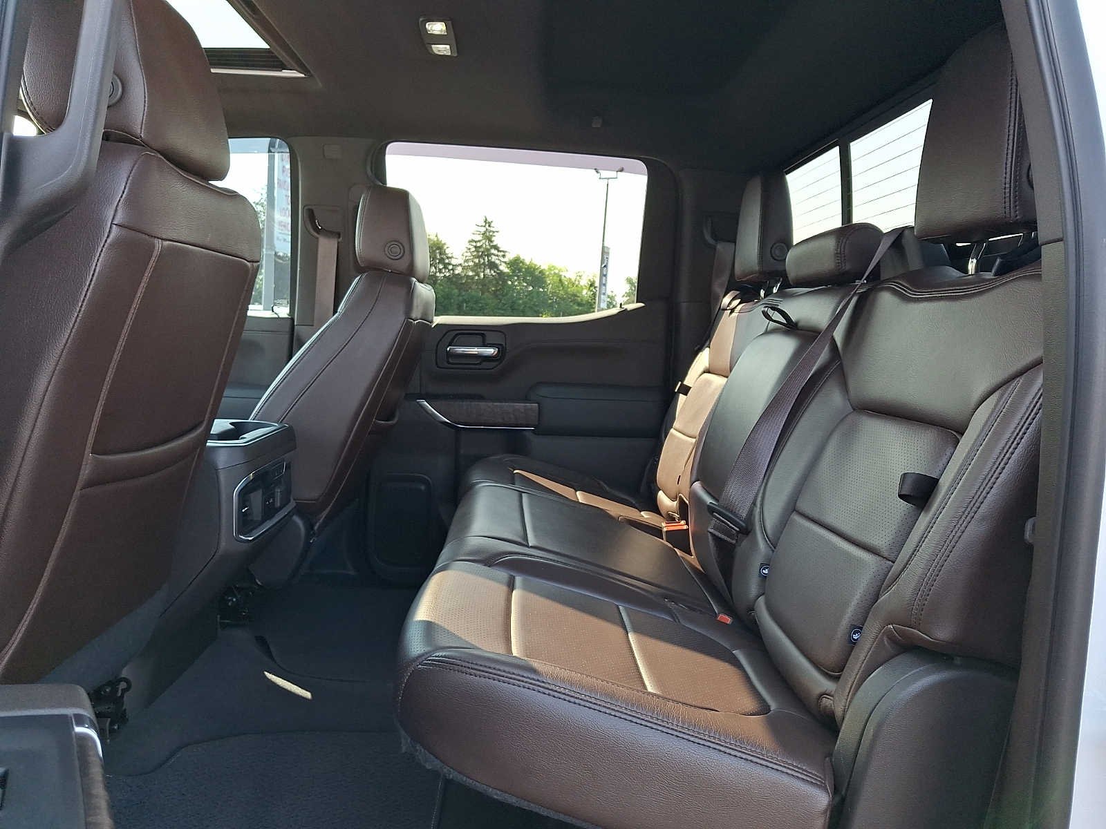 Used 2020 White Frost Tricoat GMC Denali image 14