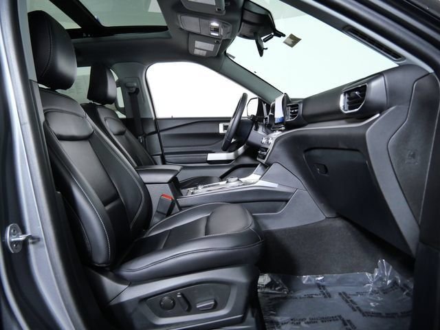 Certified Used 2024 Gray Ford XLT image 9