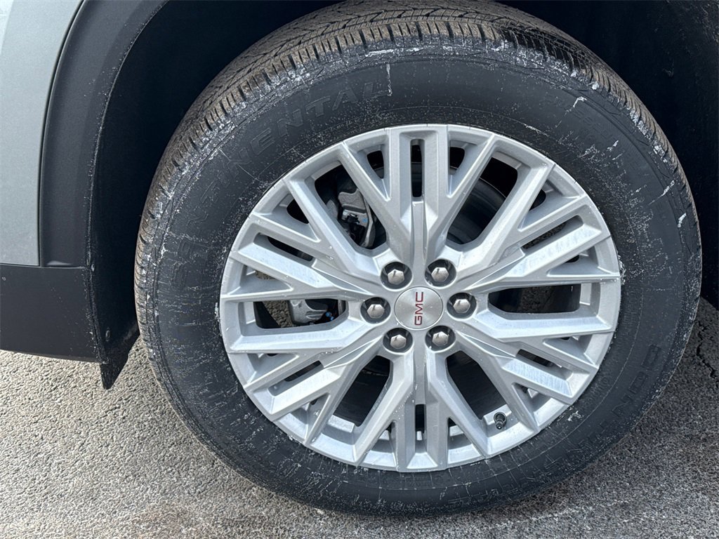 2026 GMC ACADIA - Image 10