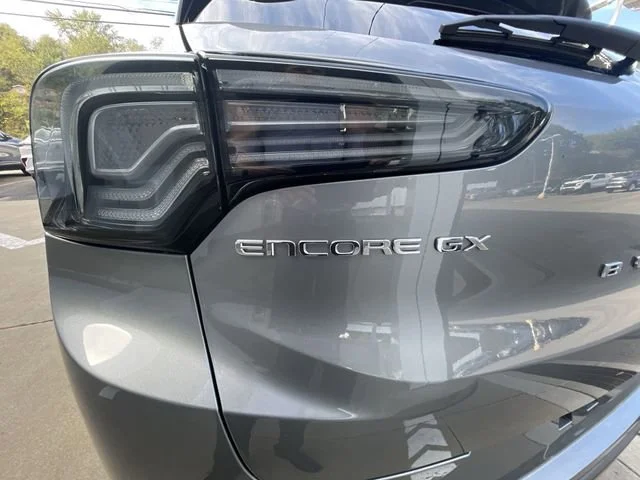2024 Buick Encore GX Avenir - Photo 24