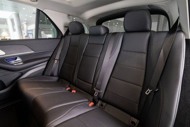 Used 2026 Black Mercedes-Benz GLE 350 image 31