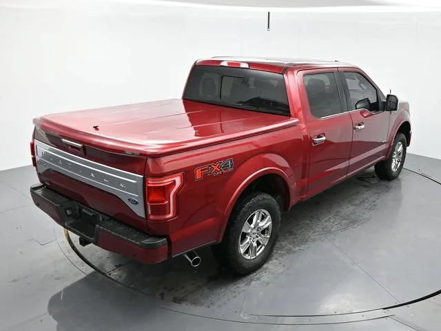 Used 2015 Red Ford XLT image 23