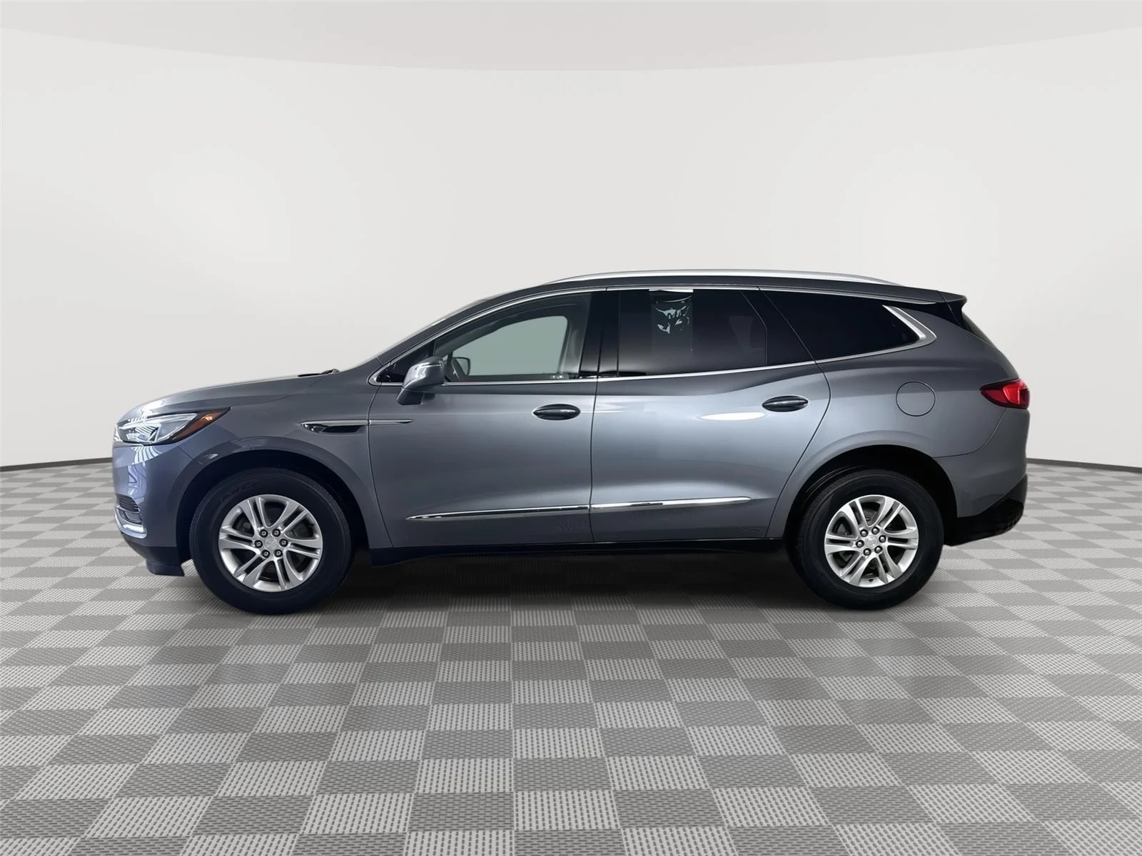 Used 2019 Satin Steel Metallic Buick Premium image 4