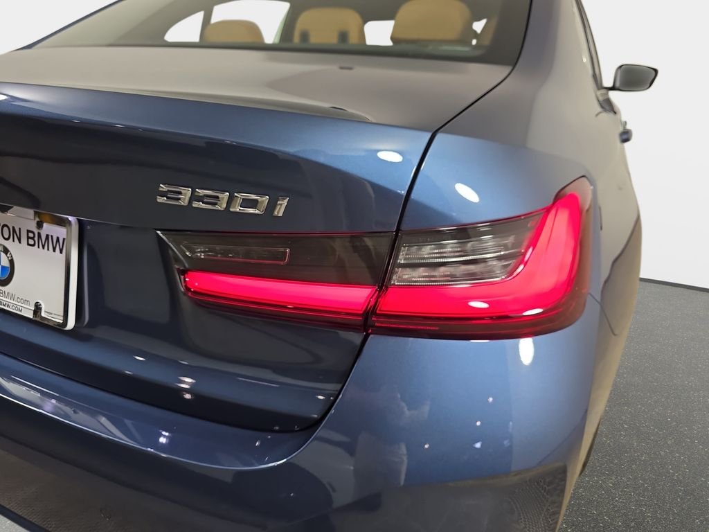 New 2026 Arctic Race Blue metallic BMW 330i xDrive image 35