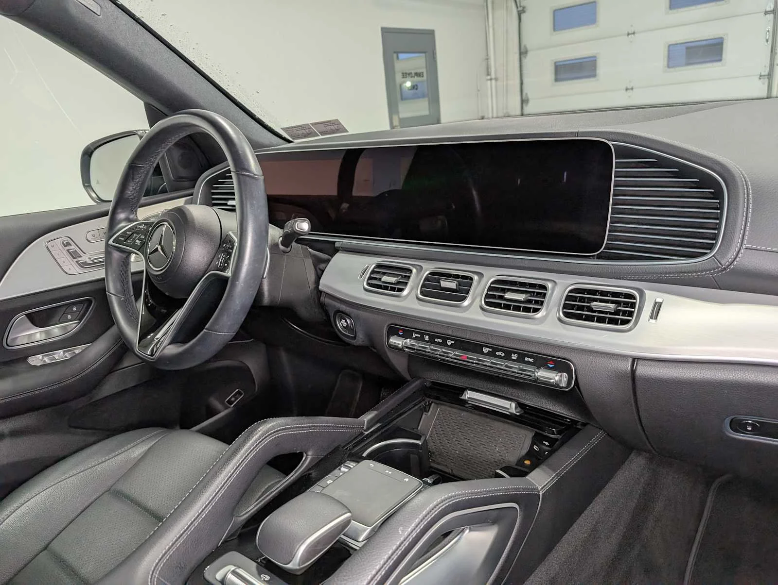 2024 Mercedes-Benz GLS Base - Photo 41