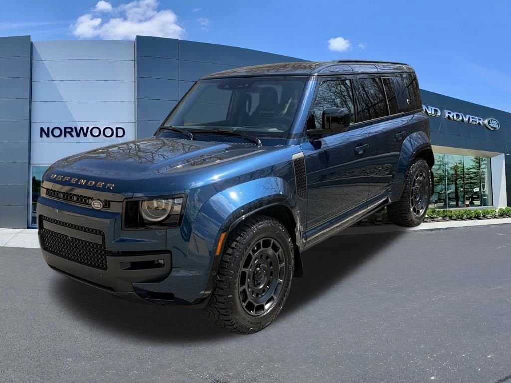 New 2026 Land Rover Defender 110 4D Sport Utility in Warwick