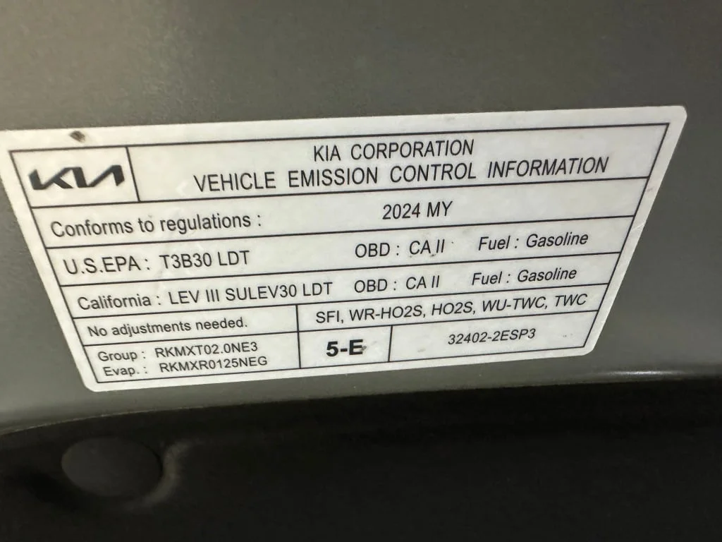 Certified Used 2024 Steel Gray Kia LX image 35
