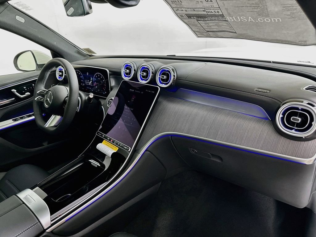 New 2026 Polar White Mercedes-Benz GLC 300 Coupe image 31