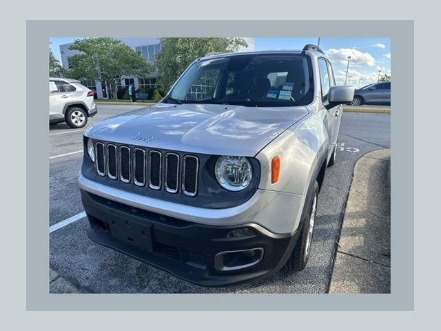 Used 2015 Silver Jeep Latitude image 1
