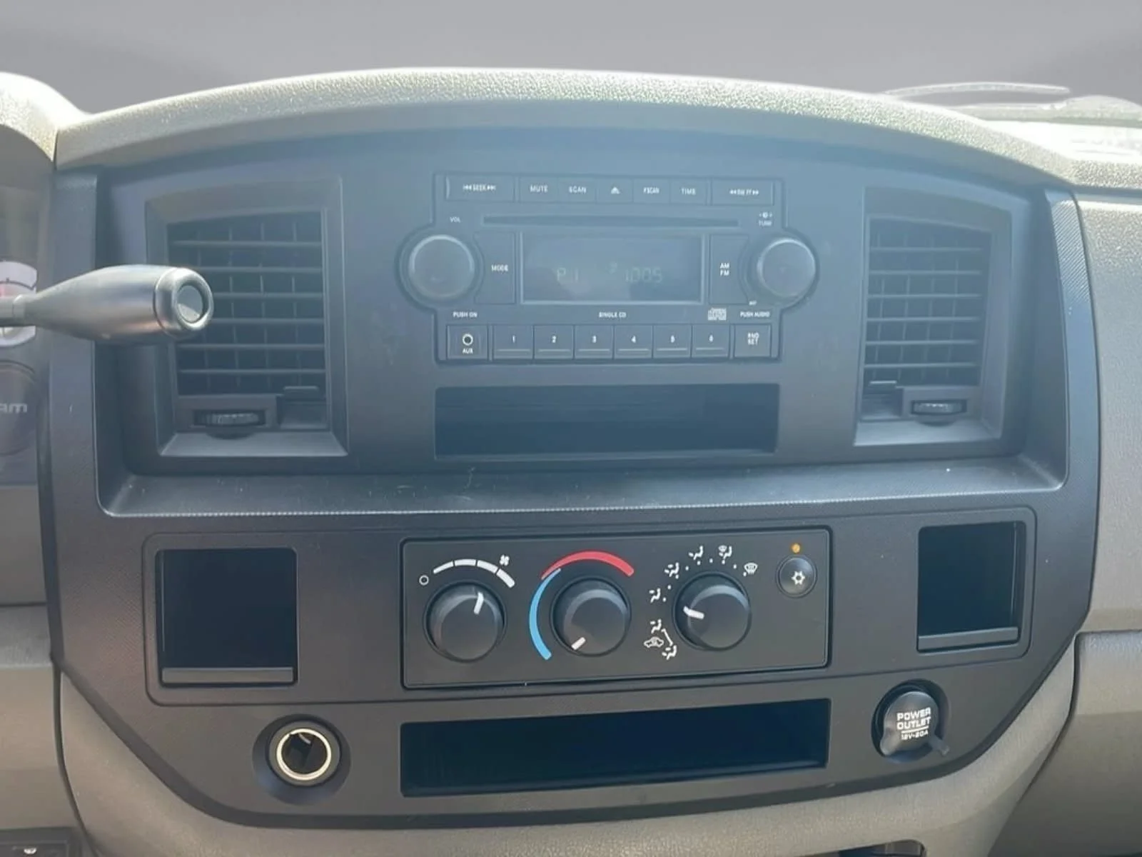 2008 Dodge Ram 1500 Pickup ST - Photo 18