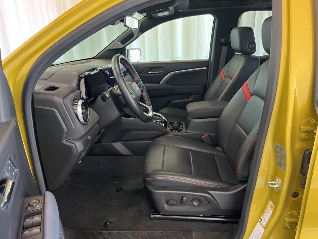 Used 2023 Yellow Chevrolet Z71 image 4
