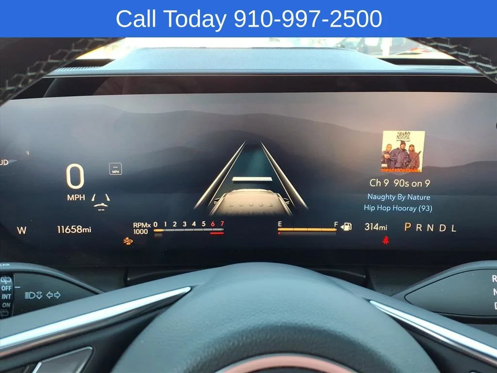 Used 2025 Moonstone Gray Metallic Buick Avenir image 28