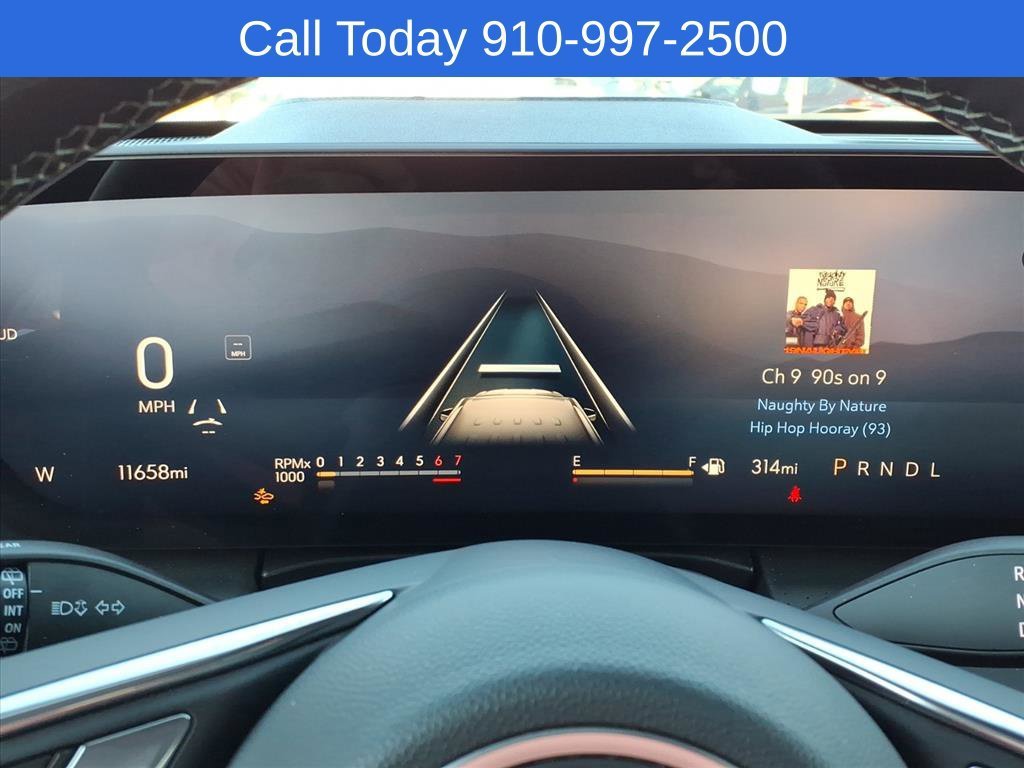 Used 2025 Moonstone Gray Metallic Buick Avenir image 28