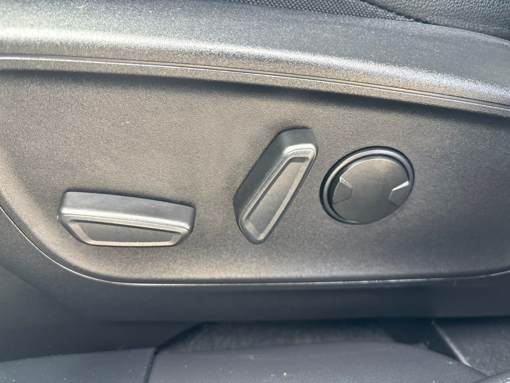 Used 2023 Blue Ford Platinum image 19