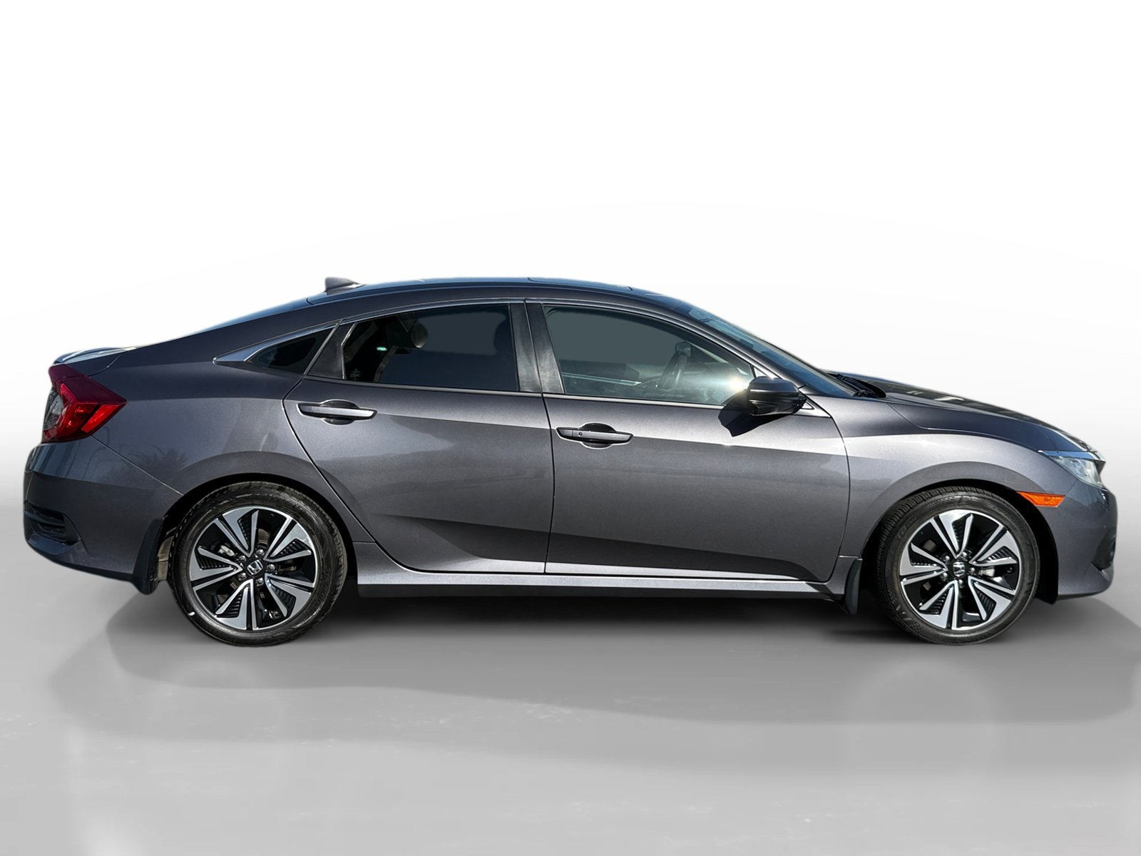 Used 2016 Gray Honda EX-T image 6