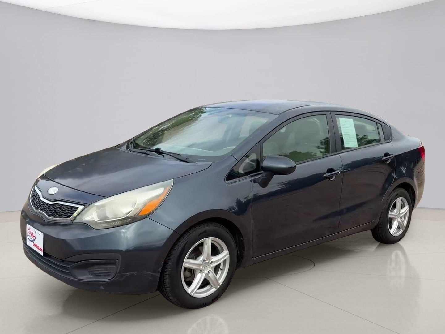 Used 2013 Blue Kia EX image 1