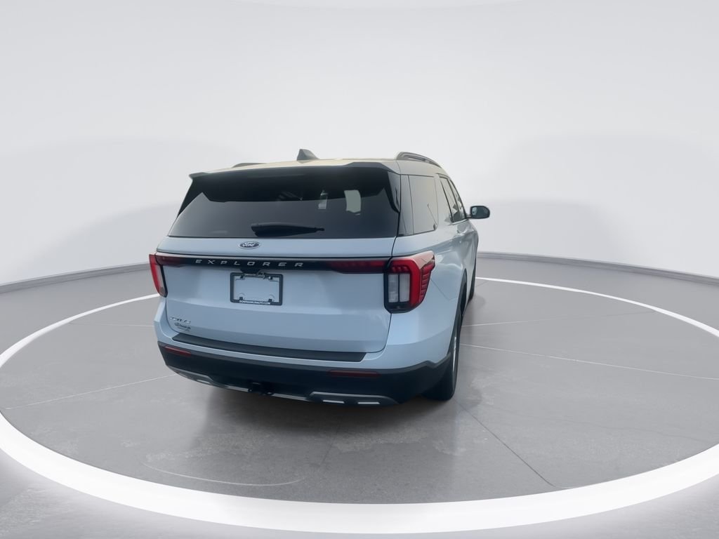 New 2026 Space White Metallic Ford Active image 8