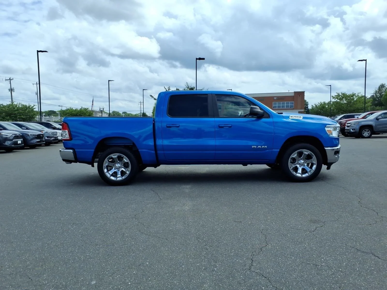 Used 2022 Hydro Blue Pearlcoat Ram Big Horn image 9