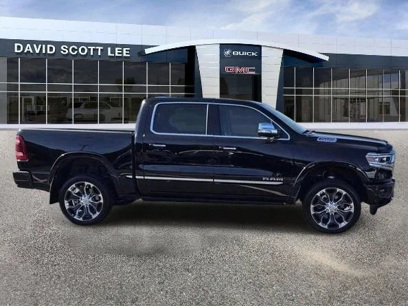 Used 2022 Diamond Black C Ram Limited image 8