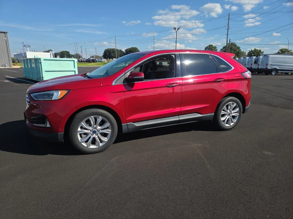 Used 2021 Red Ford Titanium image 5