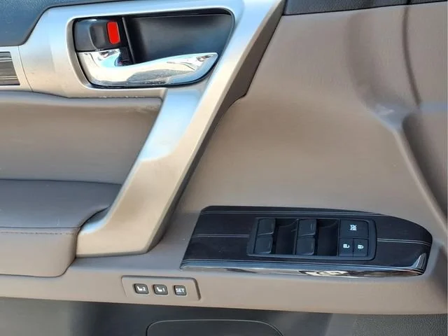 Used 2021 White Lexus Premium image 17