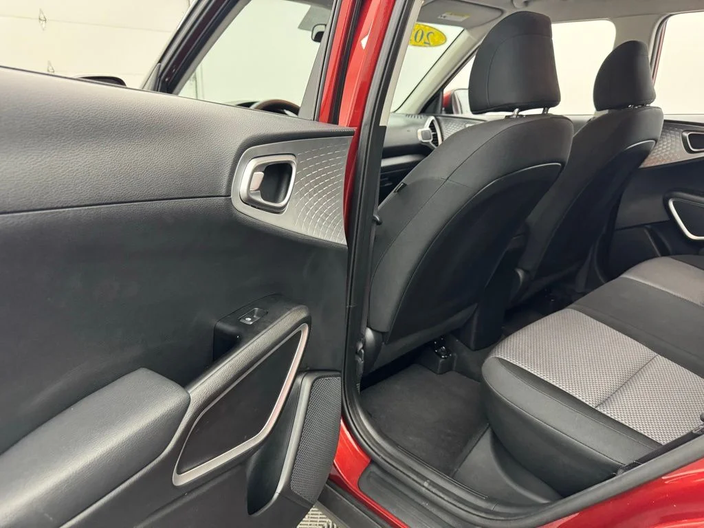 Used 2025 Mars Orange Kia LX image 35